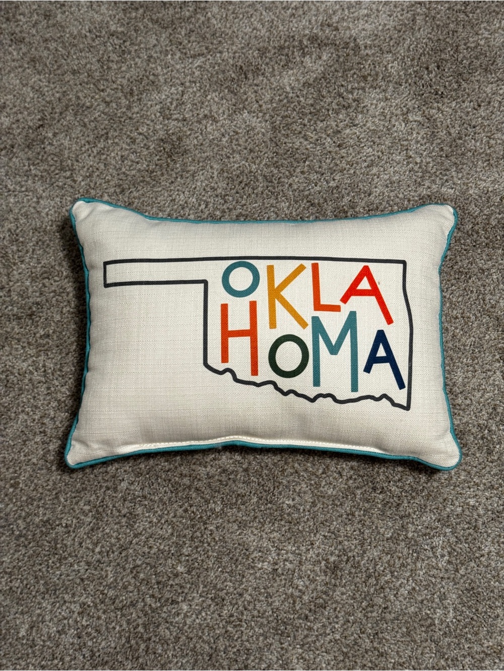 Oklahoma Applique Decorative Pillow with Teal Piping